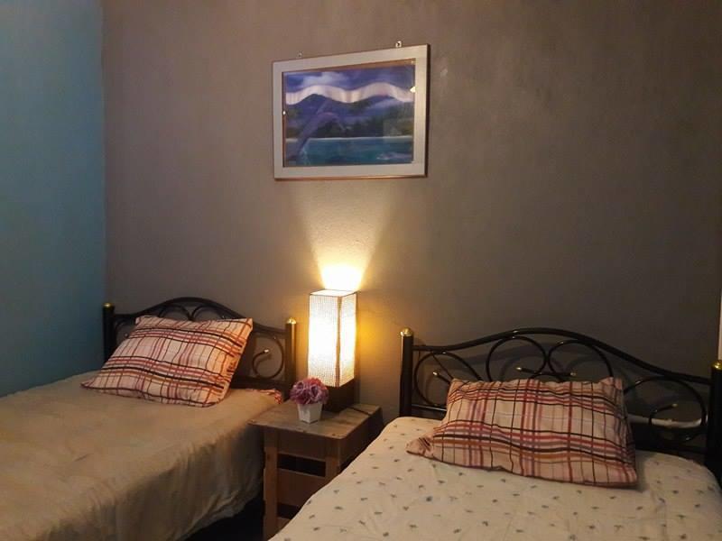 Ama Phuket Hostel エクステリア 写真