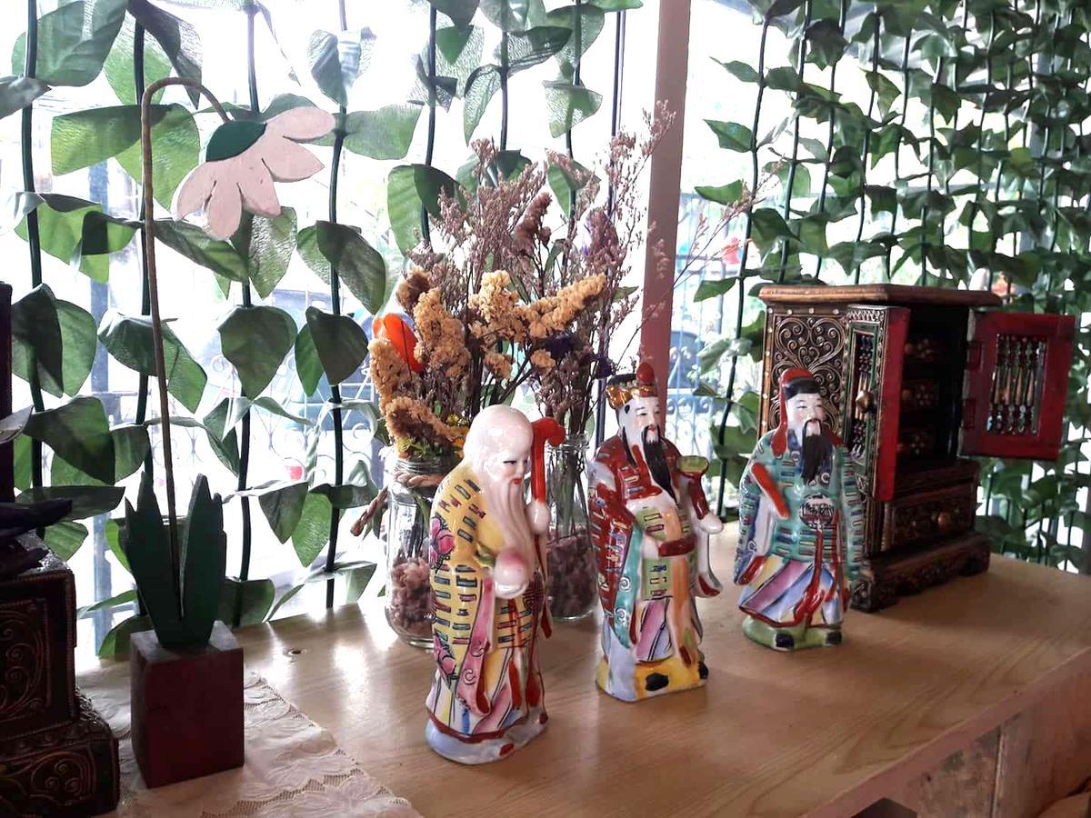 Ama Phuket Hostel エクステリア 写真